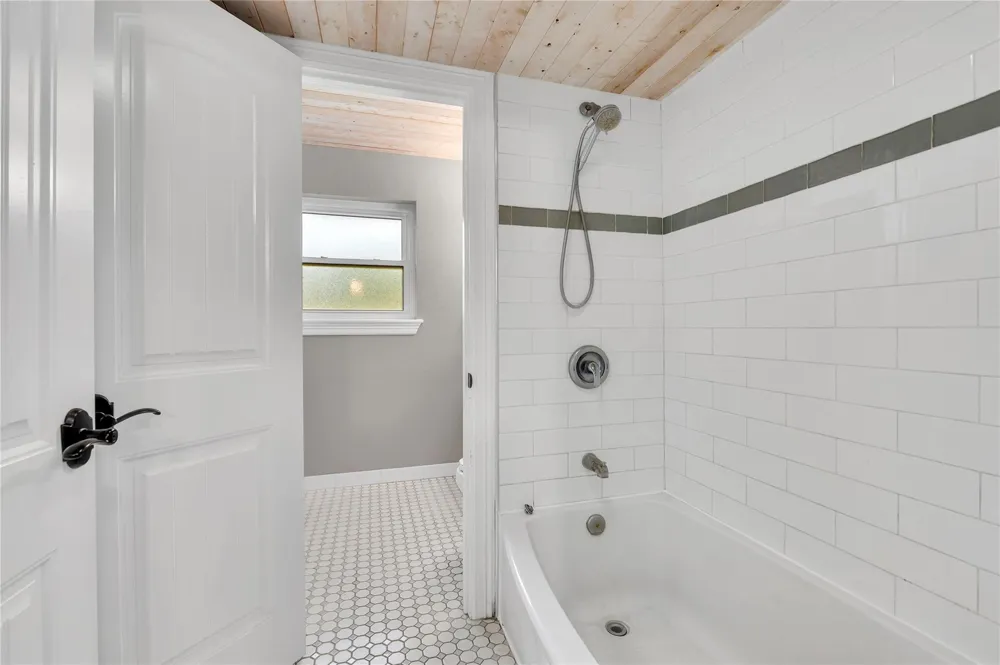14608 Ash Road Santa Fe, TX 77517