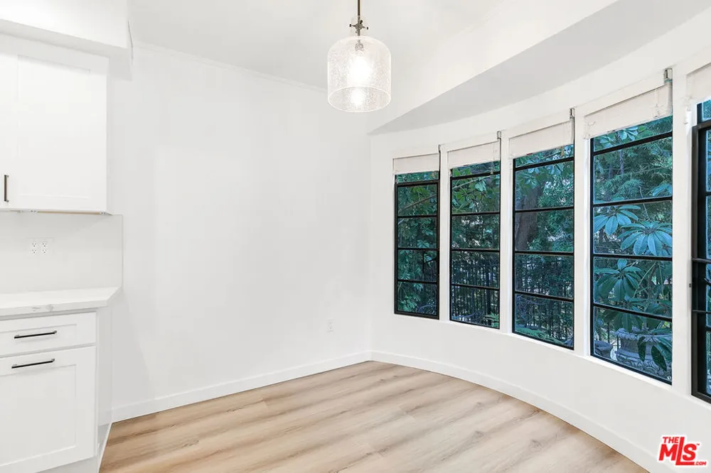 1846 El Cerrito Place Los Angeles, CA 90068