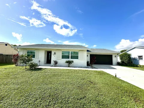 121 EIDER COURT
