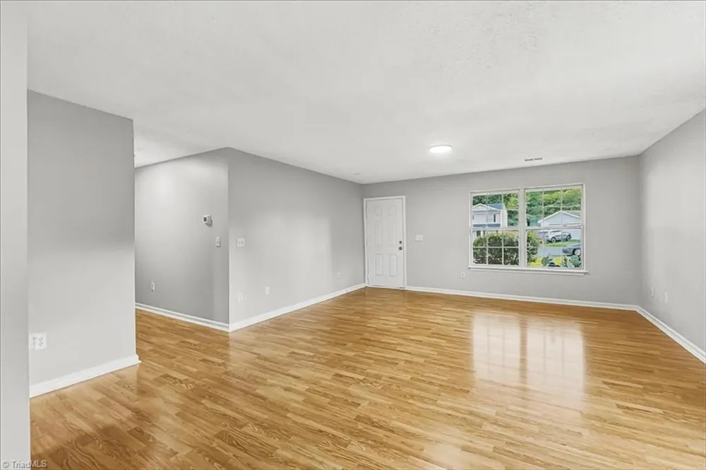 100 Carmel Court Kernersville, NC 27284