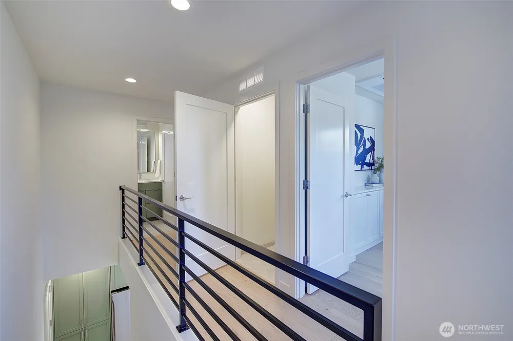 8319 25th Avenue NW Seattle, WA 98117