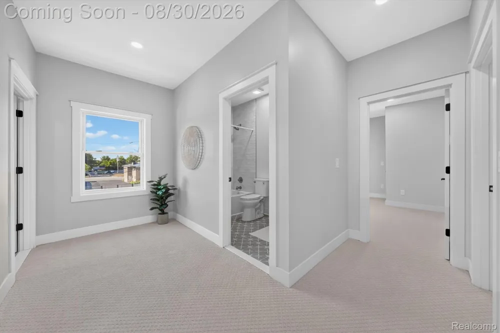 1820 Robina Avenue Berkley City, MI 48072