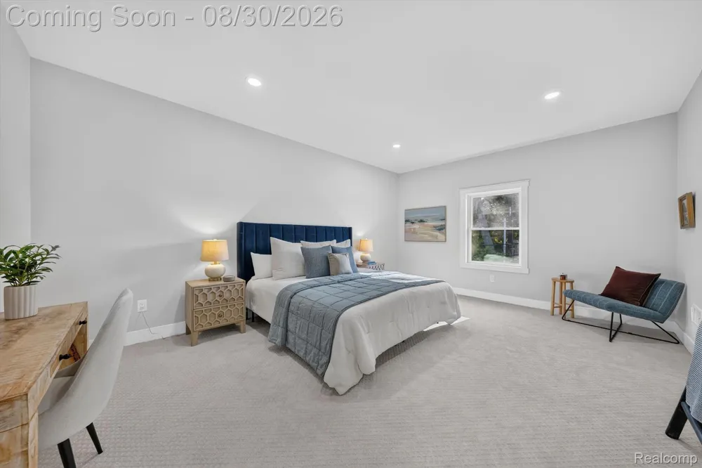 1820 Robina Avenue Berkley City, MI 48072