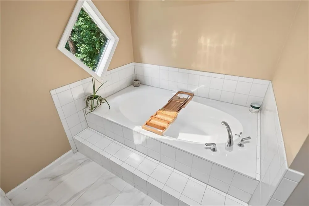 4832 Riveredge Drive Peachtree Corners, GA 30096