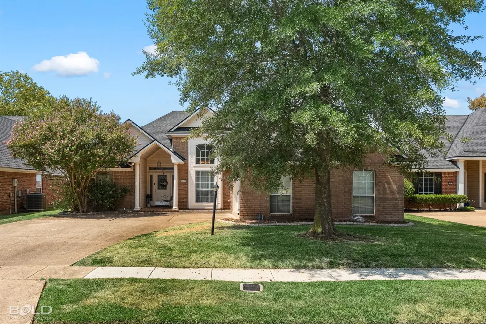 2309 W Belle Haven Drive Bossier City, LA 71111