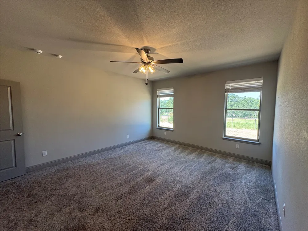 100 Aslan Road Poolville, TX 76487