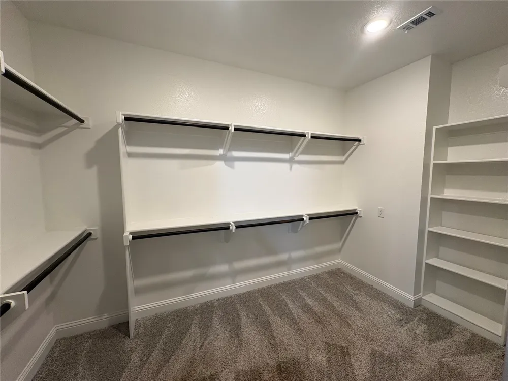 100 Aslan Road Poolville, TX 76487