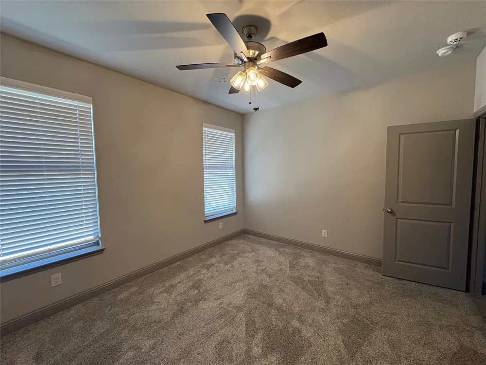100 Aslan Road Poolville, TX 76487
