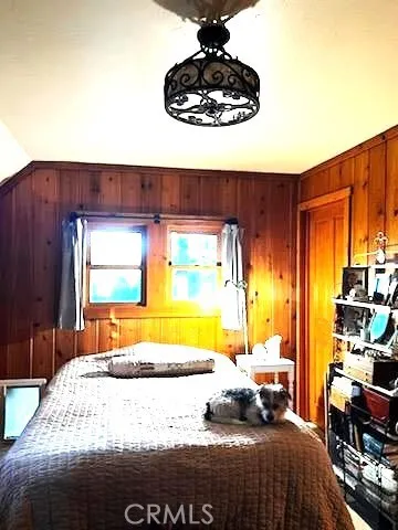7877 Holly Lake Arrowhead, CA 92352
