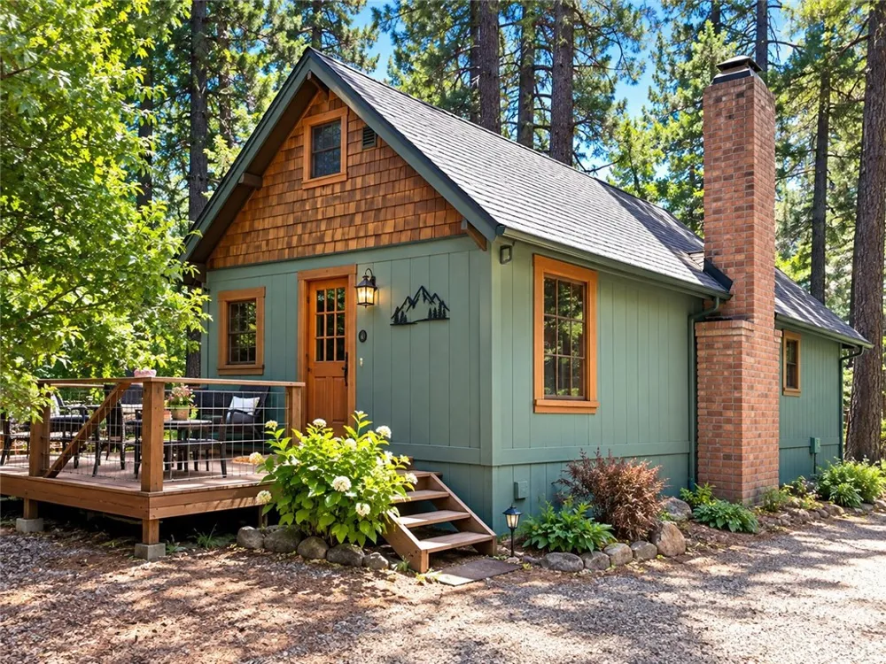 27877 Holly Lake Arrowhead, CA 92352
