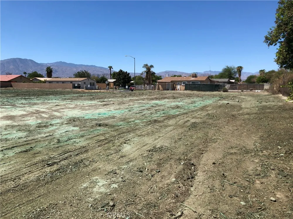 Sandpiper Avenue Indio, CA 92201