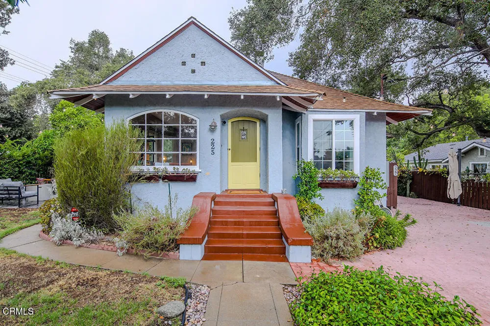 225 Atchison Street Pasadena, CA 91104