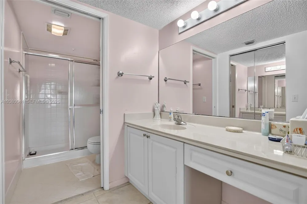 Address Not Shown Pembroke Pines, FL 33027