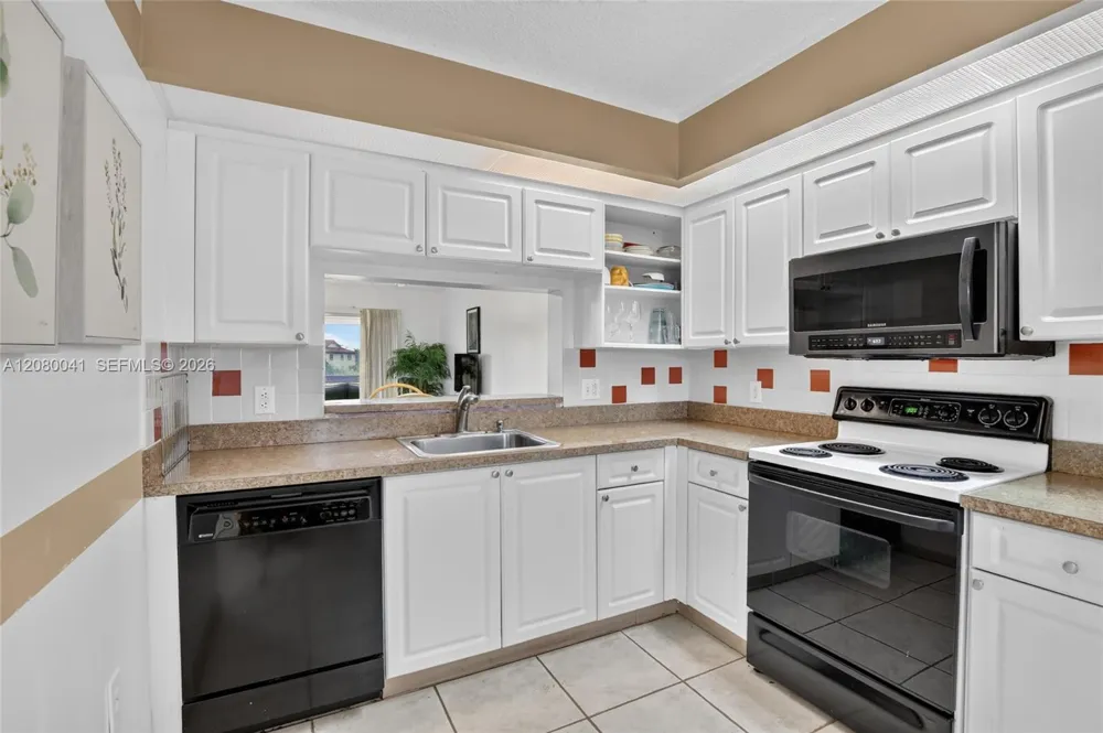 Address Not Shown Pembroke Pines, FL 33027