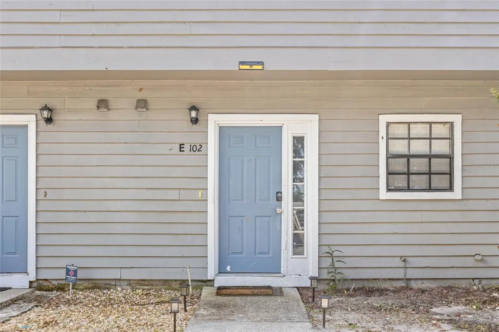 1910 W SLIGH AVENUE #E102 Tampa, FL 33604