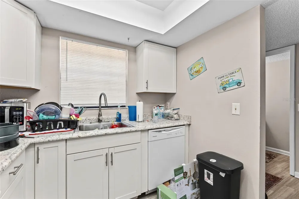 1910 W SLIGH AVENUE #E102 Tampa, FL 33604