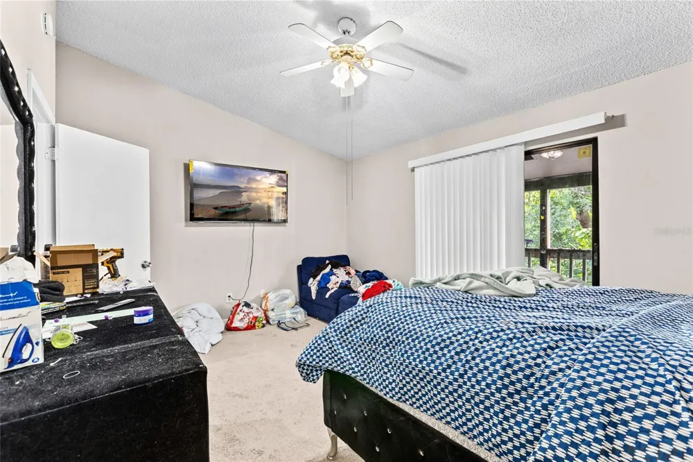 1910 W SLIGH AVENUE #E102 Tampa, FL 33604
