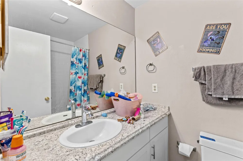 1910 W SLIGH AVENUE #E102 Tampa, FL 33604