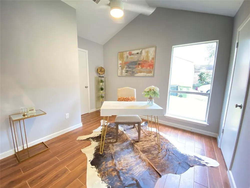 1011 Melford Avenue Pearland, TX 77584