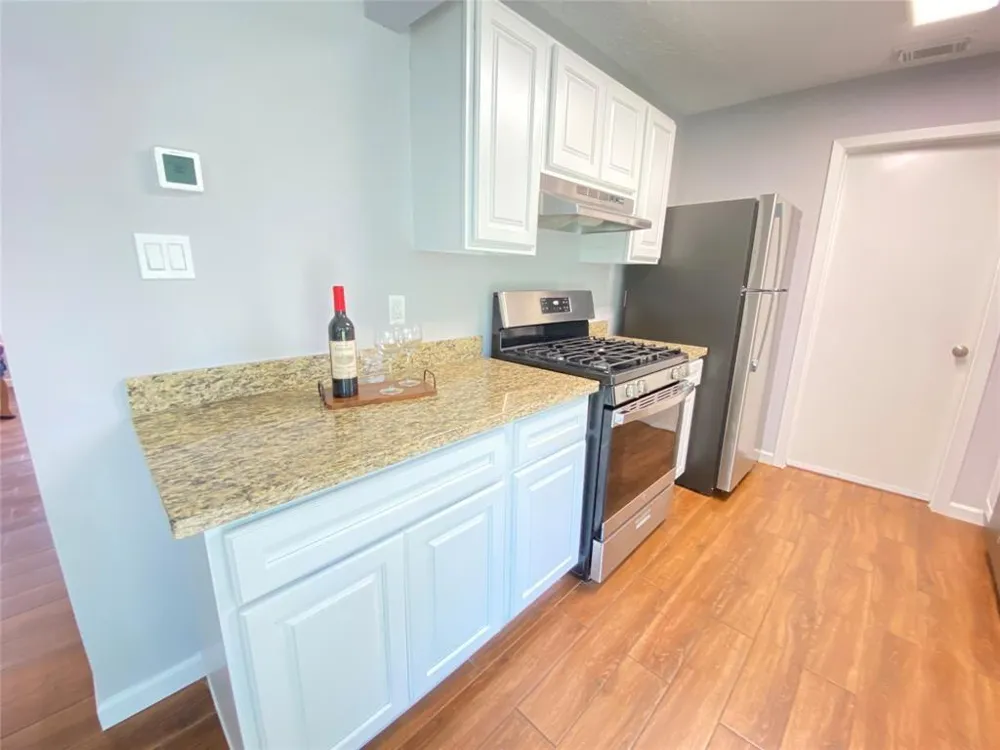1011 Melford Avenue Pearland, TX 77584