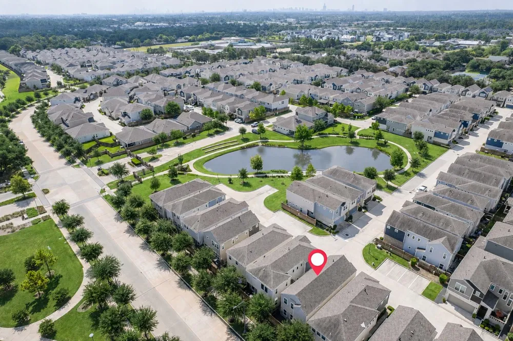 10008 Waving Grain Lane Houston, TX 77080