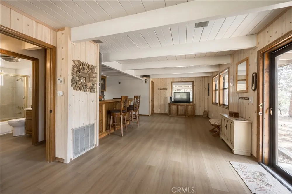 1068 Lookout Mountain Road Big Bear City, CA 92314