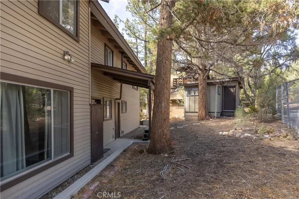 1068 Lookout Mountain Road Big Bear City, CA 92314