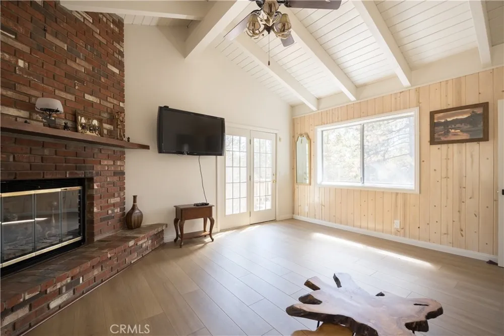1068 Lookout Mountain Road Big Bear City, CA 92314