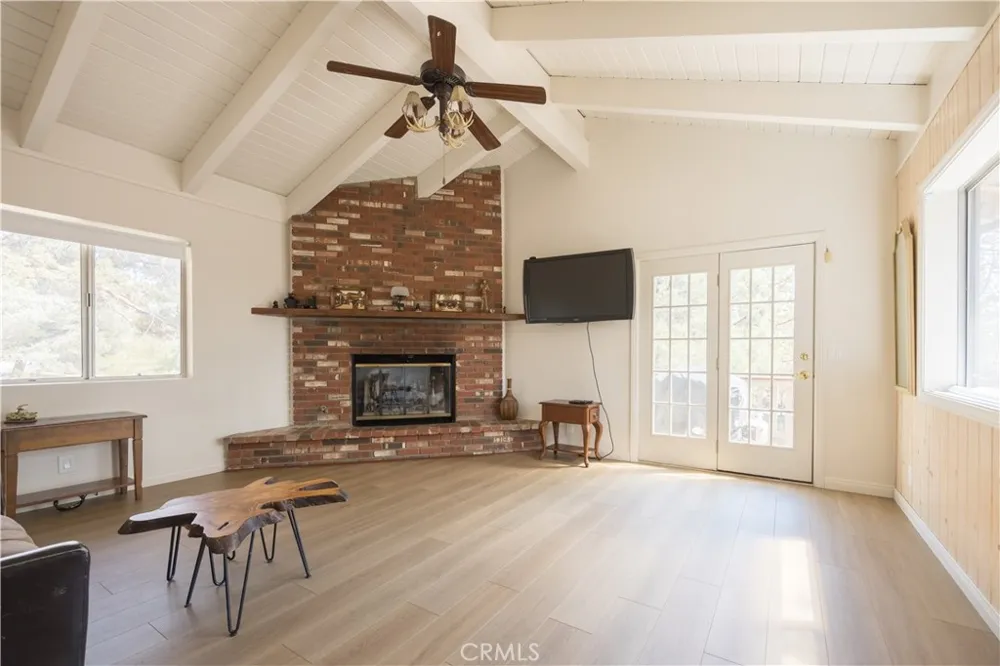 1068 Lookout Mountain Road Big Bear City, CA 92314