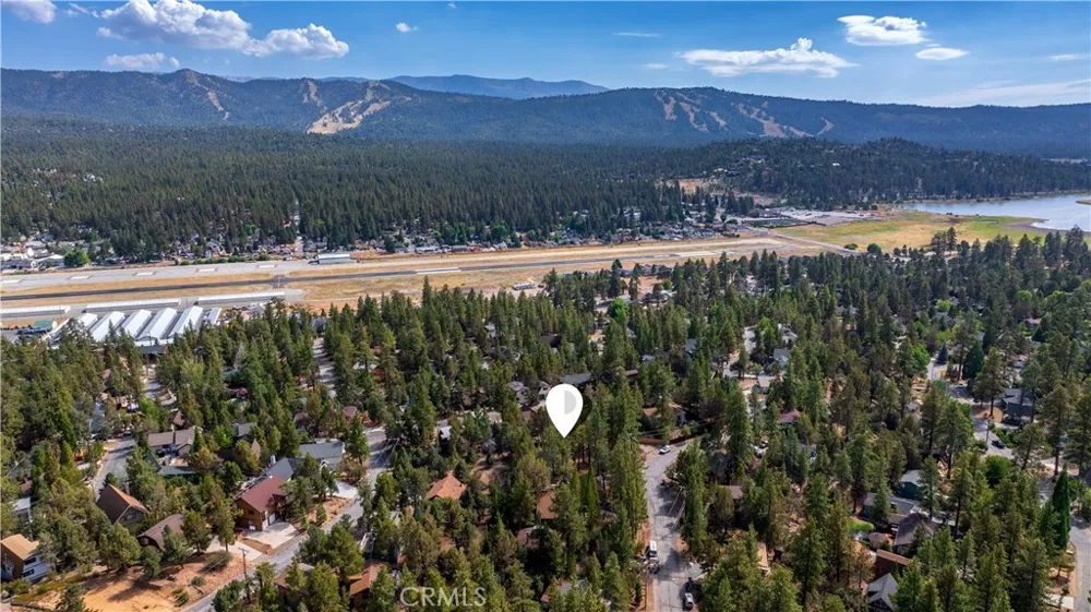 1068 Lookout Mountain Road Big Bear City, CA 92314