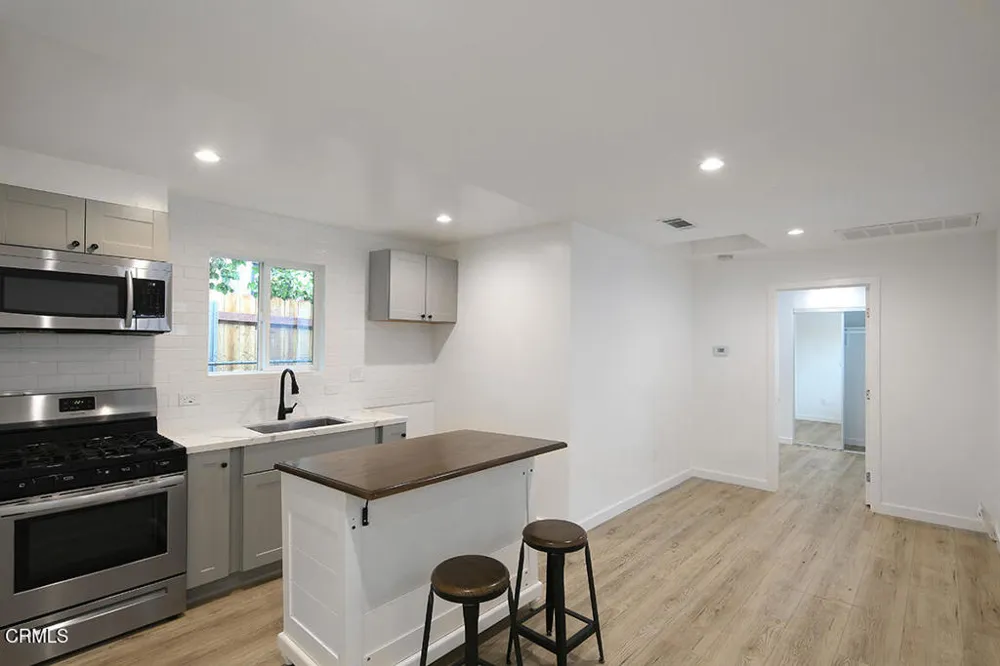 227 Atchison Street Pasadena, CA 91104