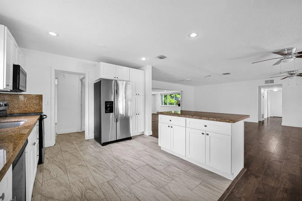 4723 NW 4TH STREET Plantation, FL 33317