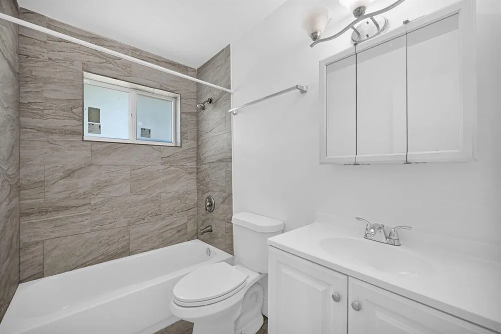 4723 NW 4TH STREET Plantation, FL 33317