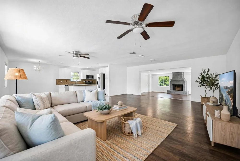 4723 NW 4TH STREET Plantation, FL 33317