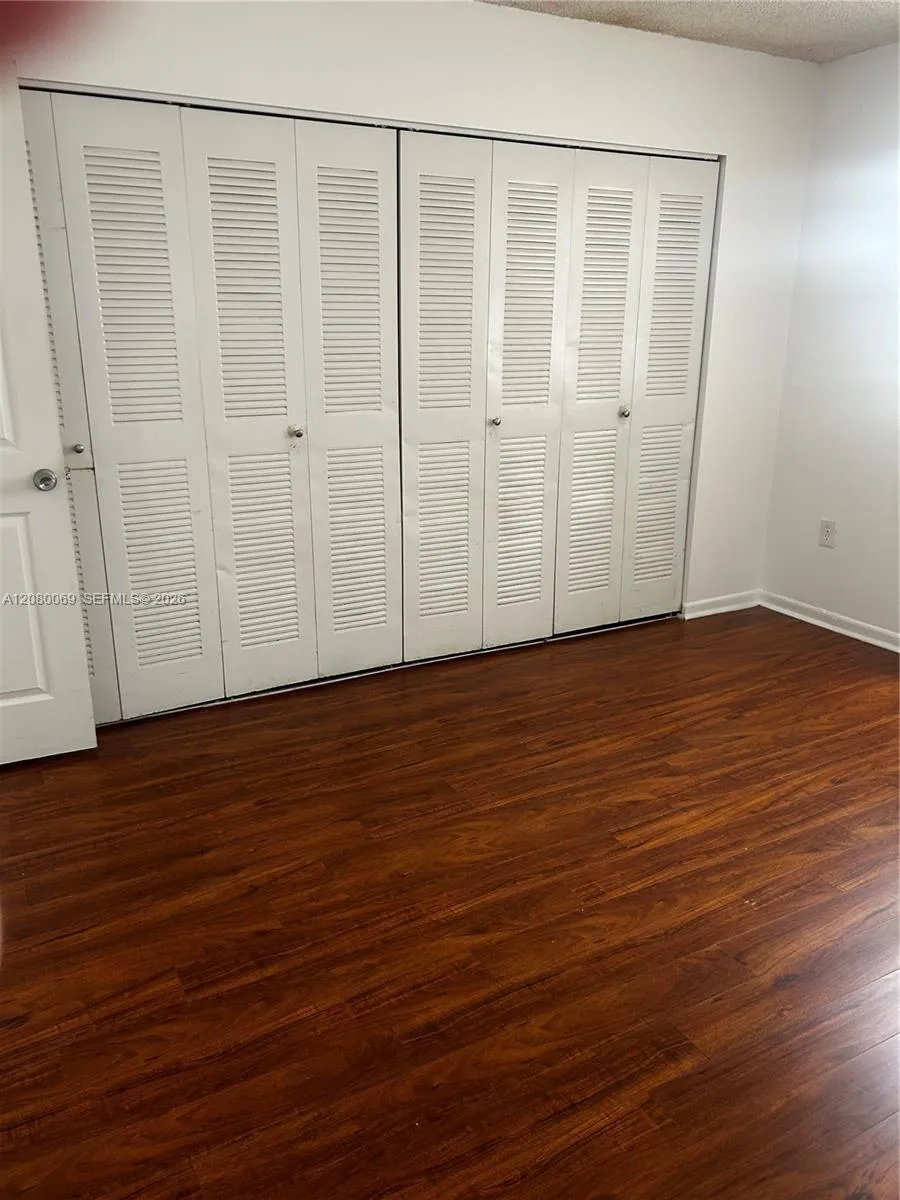 7180 NW 179th St #211 Hialeah, FL 33015