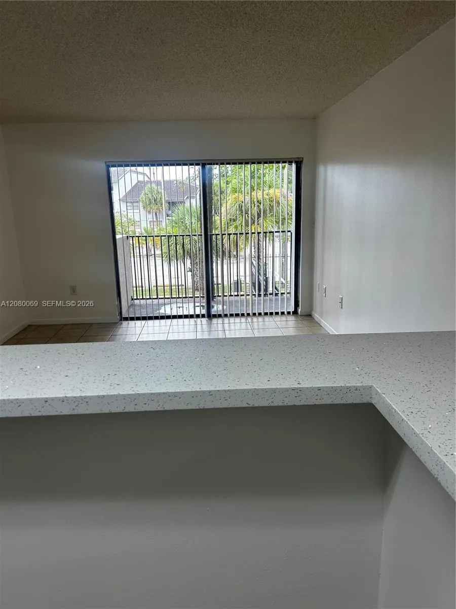 7180 NW 179th St #211 Hialeah, FL 33015