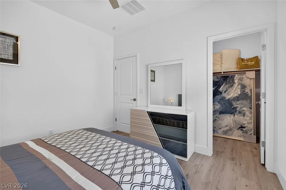 6342 Redstone Hills Drive Las Vegas, NV 89148