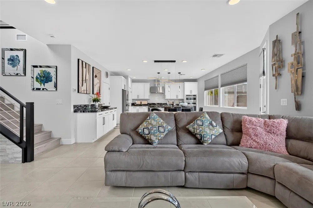 6342 Redstone Hills Drive Las Vegas, NV 89148
