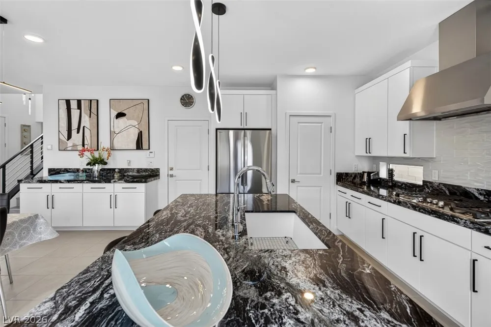 6342 Redstone Hills Drive Las Vegas, NV 89148