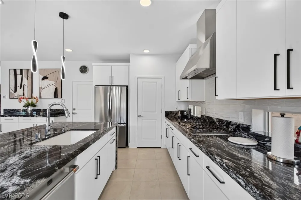 6342 Redstone Hills Drive Las Vegas, NV 89148