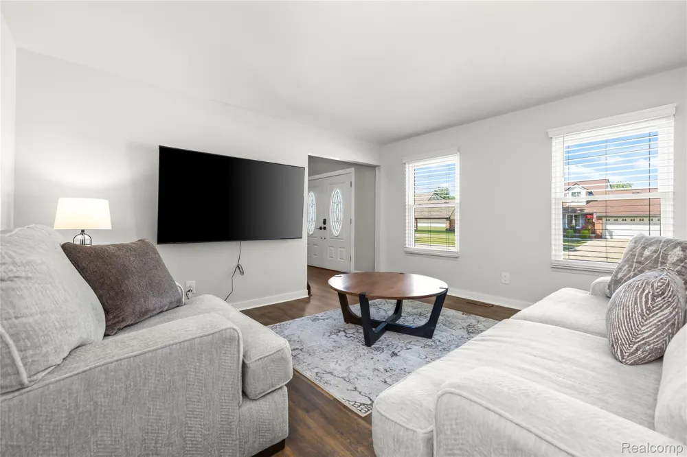 24641 Alicia Street Brownstown Charter Township, MI 48134