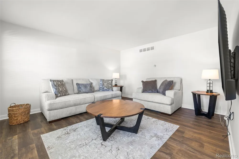 24641 Alicia Street Brownstown Charter Township, MI 48134