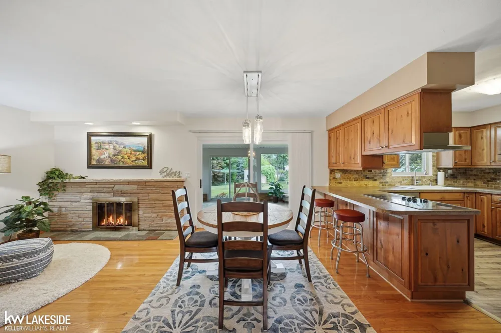 51822 Shelby Road Shelby Charter Township, MI 48316