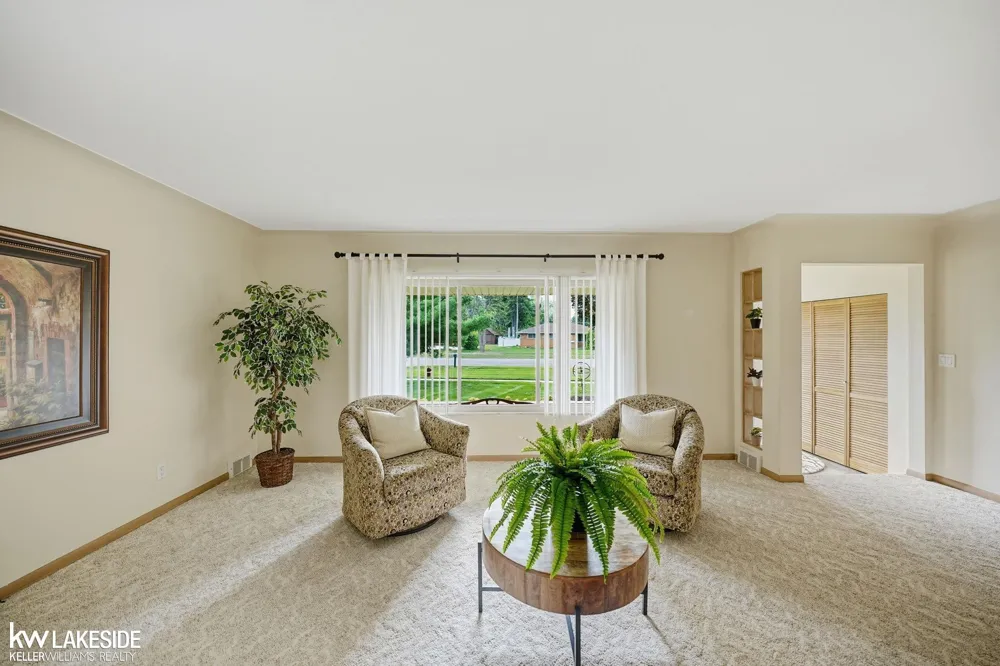 51822 Shelby Road Shelby Charter Township, MI 48316
