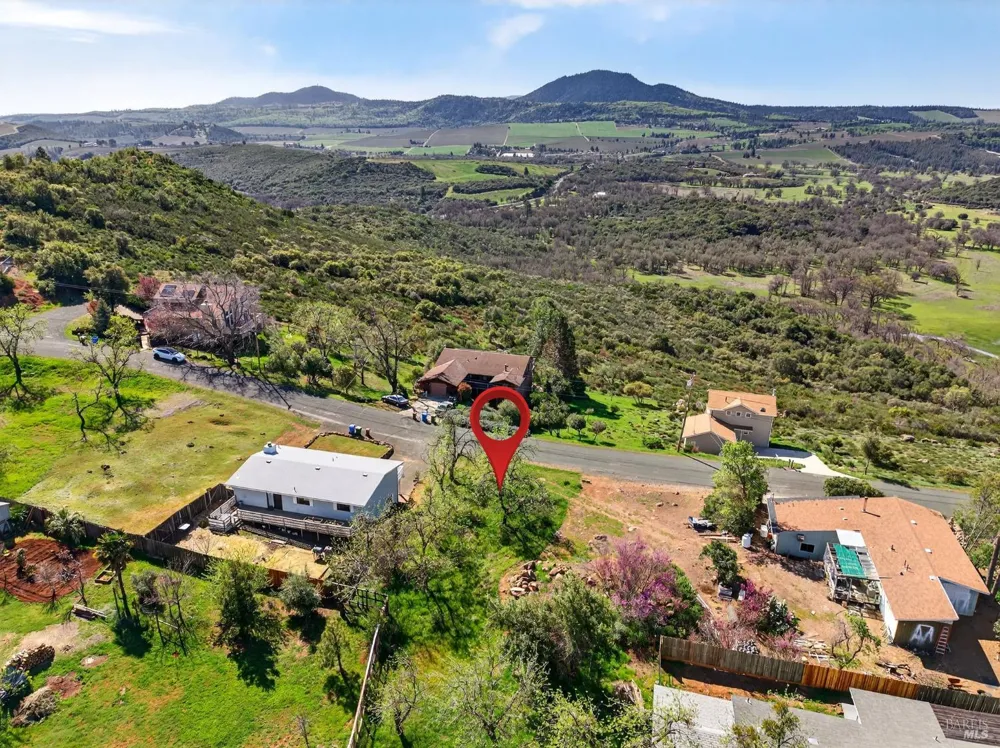 5690 Ponca Way Kelseyville, CA 95451
