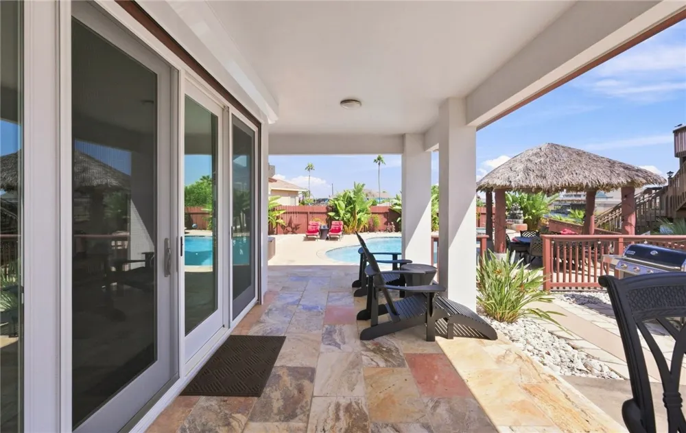 14158 Atascadera Avenue Corpus Christi, TX 78418