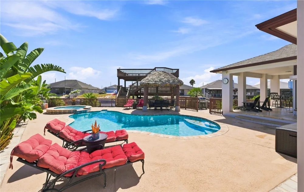14158 Atascadera Avenue Corpus Christi, TX 78418