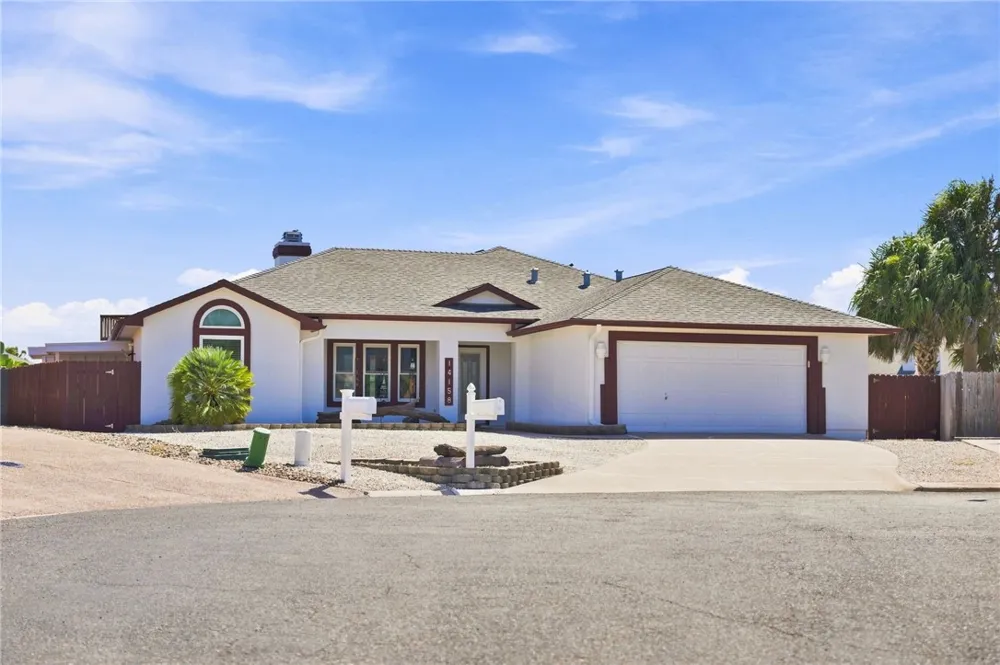 14158 Atascadera Avenue Corpus Christi, TX 78418