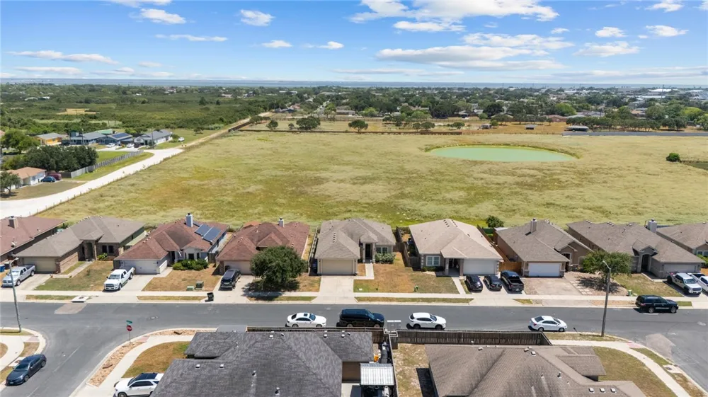 2118 Retta Drive Corpus Christi, TX 78418