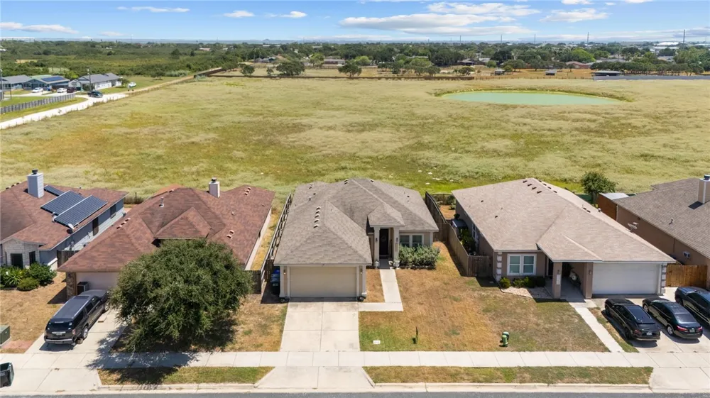 2118 Retta Drive Corpus Christi, TX 78418